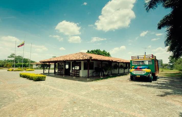 Hacienda El Eden Resort Santa Elena  外观 照片