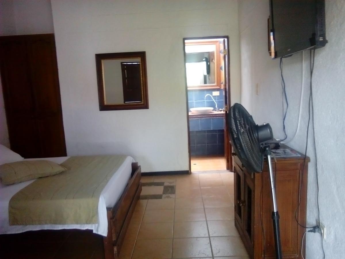 Hacienda El Eden Resort Santa Elena  外观 照片