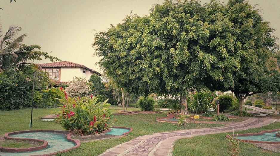 Hacienda El Eden Resort Santa Elena  外观 照片